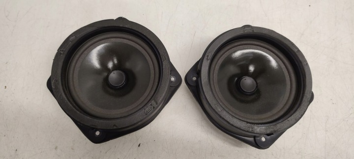 reprák repráky zadok zadný Mini R56 R57 Cabrio One 1,6
