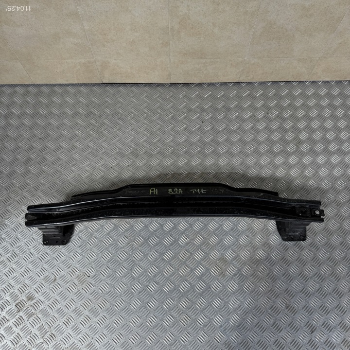 träger hinten Absorber Aufpralldämpfer Pralldämpfer Versteifung AUDI A1 82A807311