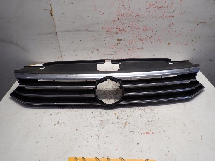 maska VW PASSAT B8 2014- 3G0853653
