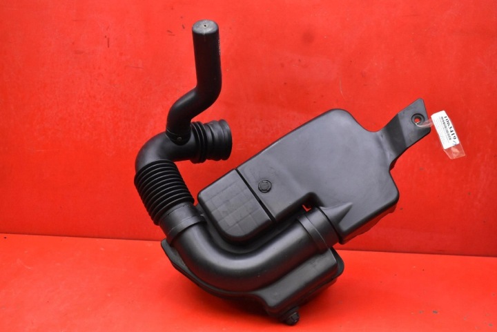 cover of a filter, air A43SA02 SUBARU FORESTER 2 II 2.0 B 125 KM 02-05
