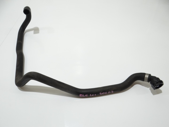 vedení hadice vody BMW E65 LCI 3.0D 8377700