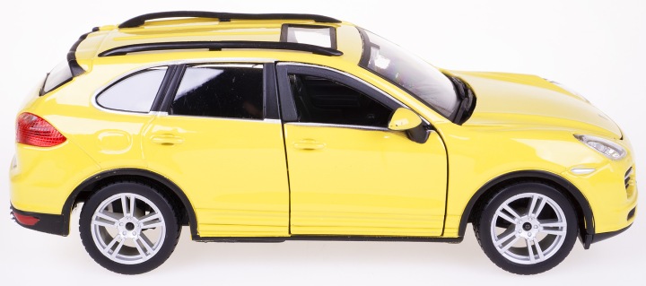 Модель BBURAGO 1:24 Porsche Cayenne Turbo — фото 7