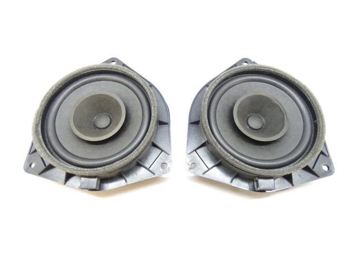 reprák dveře záď TOYOTA AVENSIS T25 03-09 86160-02380