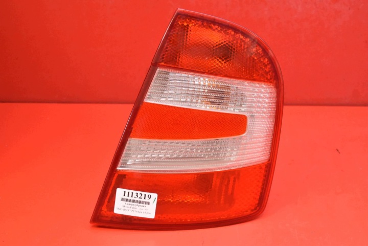 Feux phare Droit Arrière Arrière 6Y6945096D SKODA FABIA 1 et HB LIFT 04-07