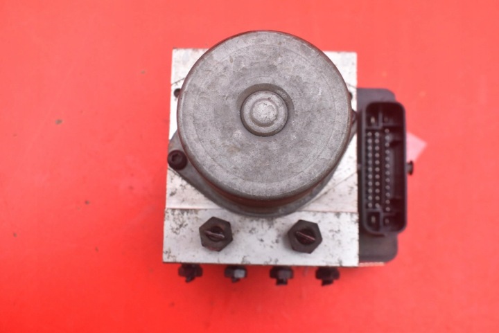 pump ABS 58920-A6310 HYUNDAI I30 2 II 1.4 16V 100 KM 12-15