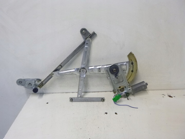 MECCANISMO VETRO FINESTRINO ANTERIORE SINISTRA SUBARU LEGACY BD 95R.