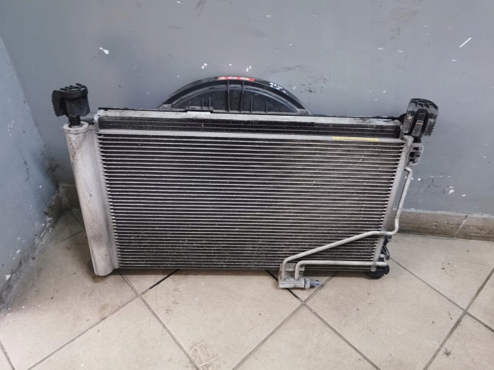 Gurten der Kühler KOMPLET MERCEDES SLK II R171 3.0 V6