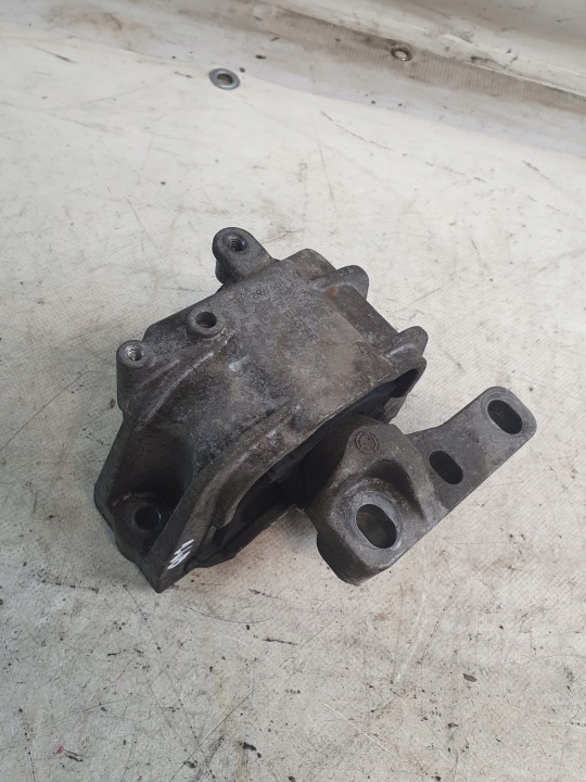 supporto Supporti motore usato OE 1K0199262AL SEAT TOLEDO III 1.6B 05r.