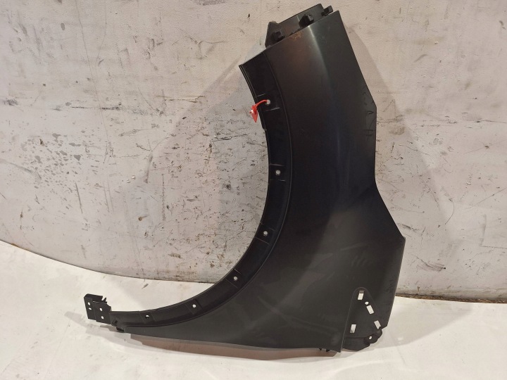 blatník levý předek 631018998R RENAULT CAPTUR a 2013-19 novy originál