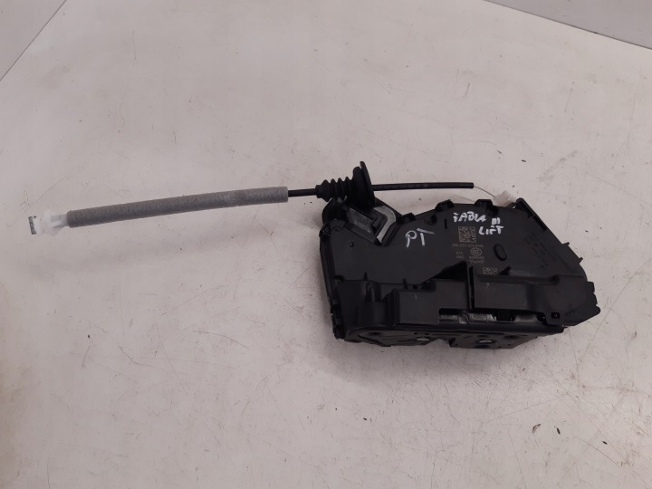 de la Serrure Droite Arrière 5TB839016A Skoda Fabia III LIFT 1,0 MPI