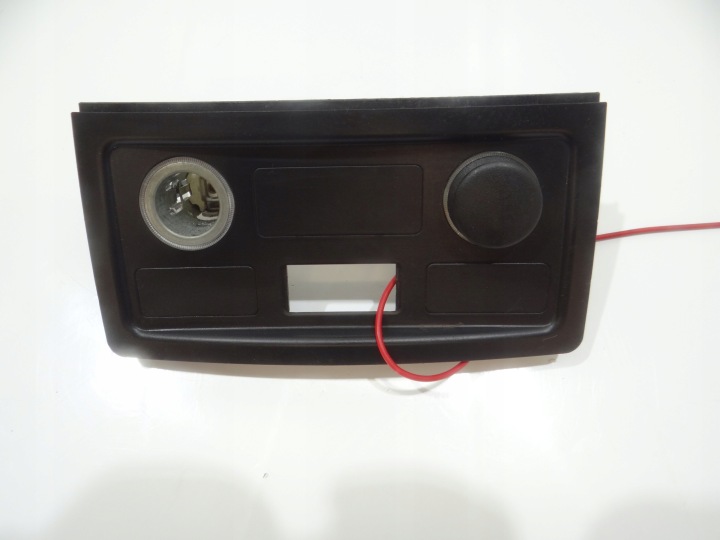 Blende Abdeckung Adapter, Stecker ZAPALNICZKI BMW E60 E61 LCI 9117364