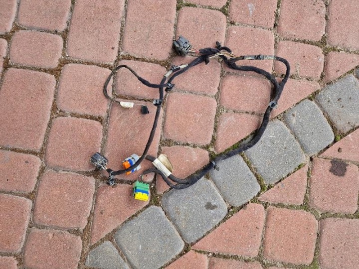 vezetékelés köteg ajtó bocznych przesownych FIAT DOBLO II 2 51871085