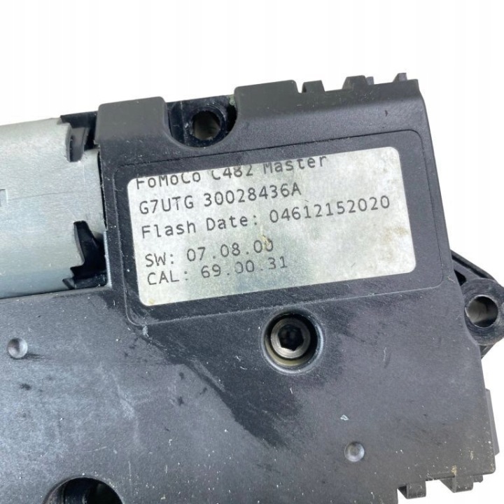 Ford Kuga III 2021 Pravá strana Motor čelního skla 6