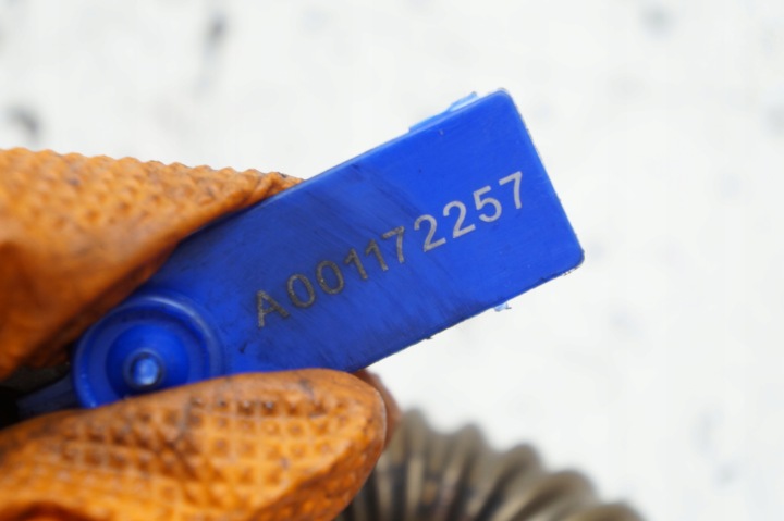 ROURA round EGRO V60 И XC60 И S60 II LIT Zzoemcodez D5244T21 5