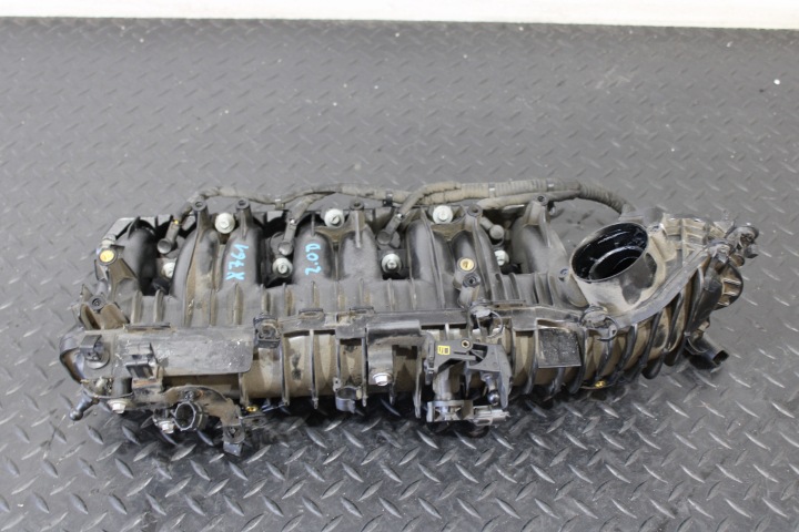 Collettore aspirazione usato DOLOTOWY JAGUAR F-PACE X761 G4D3-9424-AC