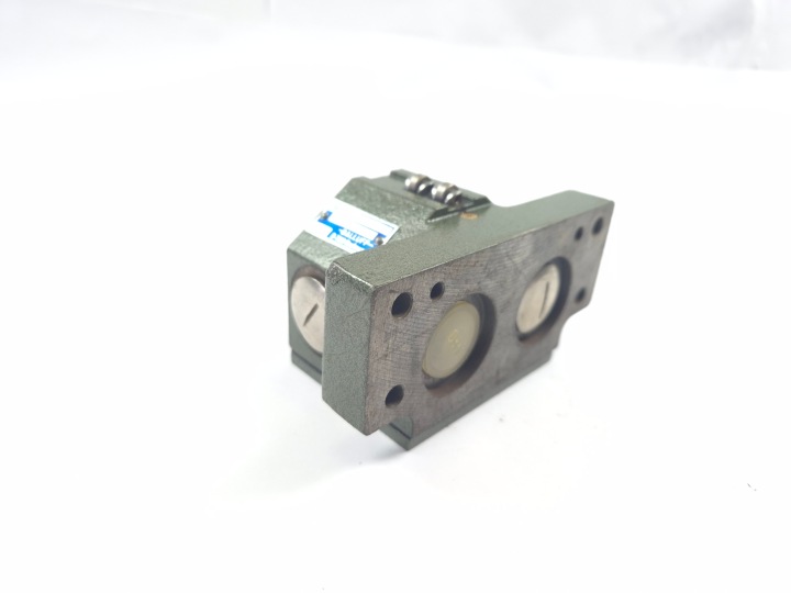 Vícepolohový tlačítkový mechanismus Bns 519-B 2 R 12-62-00