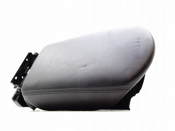 armrest NISSAN GTR R35