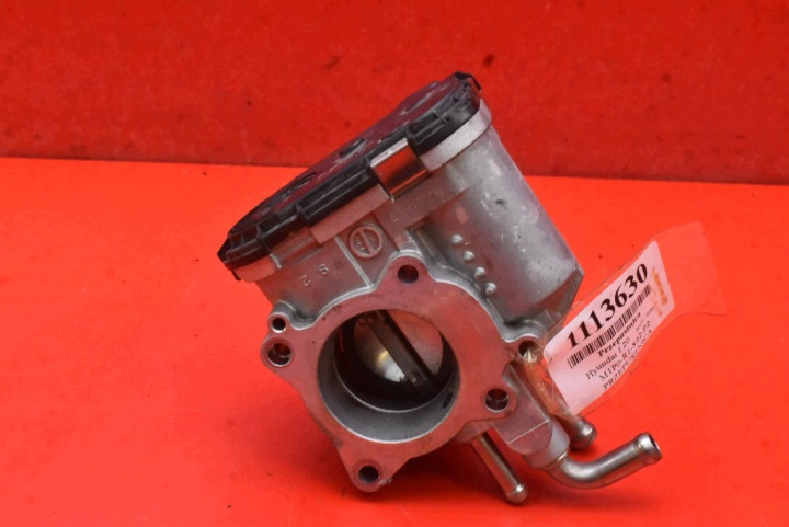 throttle flap 35100-04700 HYUNDAI I20 2 II 1.2 16V 84 KM LIFT 14-20