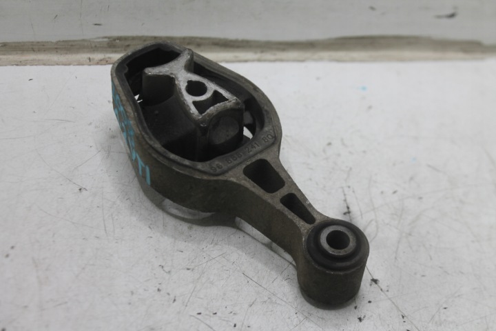holder gearbox mount 9688824180 PEUGEOT 2008 and 1.2 VTI 13-19