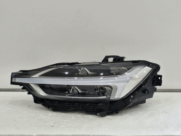 Feux phare Gauche Volvo XC60 II FULL LED