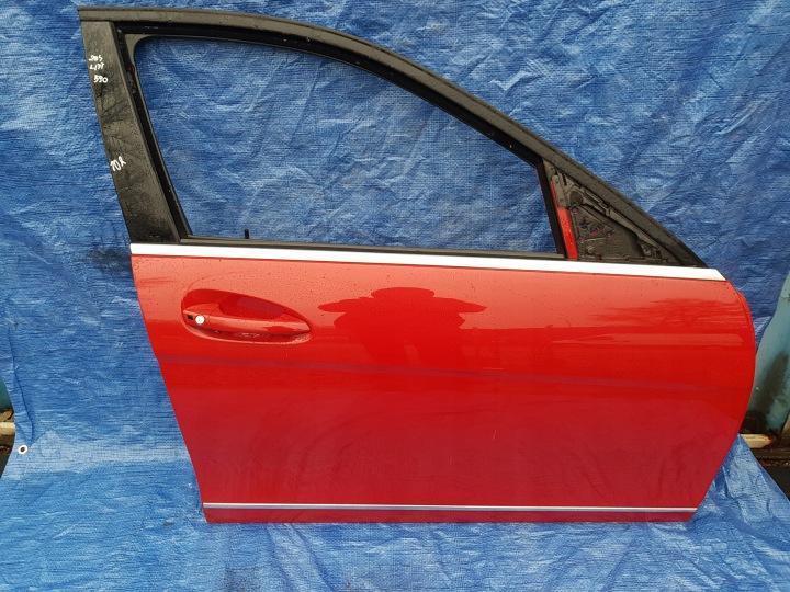 ajtó jobb eleje MERCEDES W204 SEDAN KOMBI 590 C590