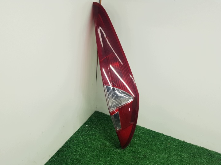 Feux phare Droit Arrière 3D LIFT FIAT PUNTO 2 FL 517214780