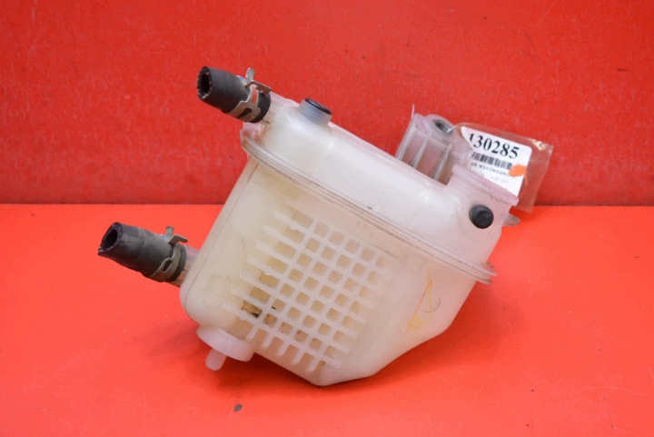 water tank TOYOTA COROLLA E21 1.8 HYBRID 98 KM 18-25