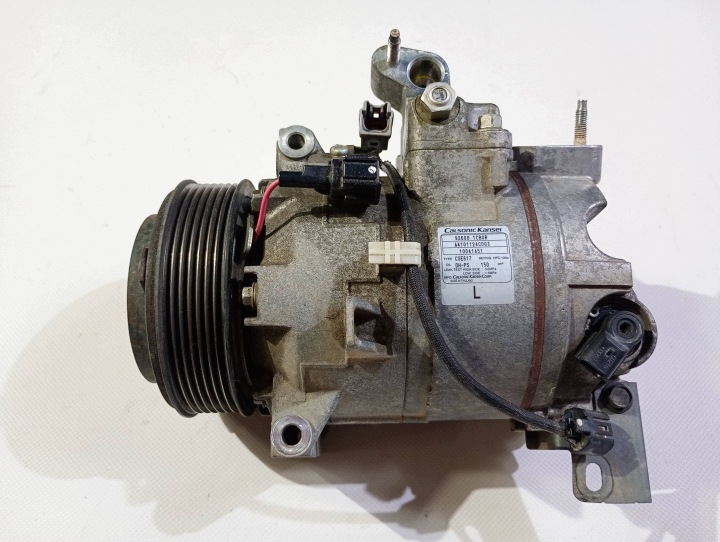 compressor compressor; of the air conditioning Nissan 370Z 2009