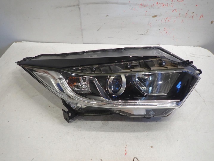 LICHT VORNE VORNE RECHTS HONDA HRV II LIFT 2019