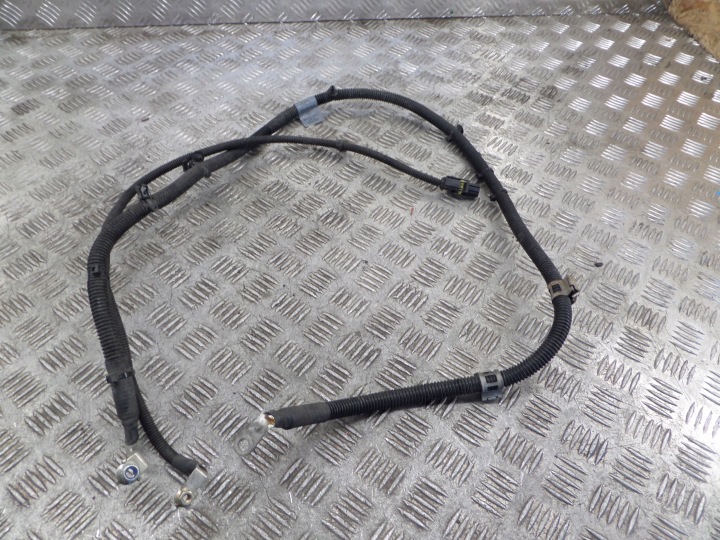 Mercedes GLA W156 X156 W246 W176 W117 Klemme Schläuche ALTERNATORA