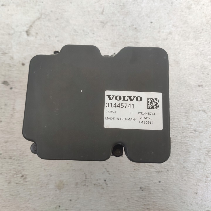VOLVO XC40 2018 Servo frein ABS 31445741