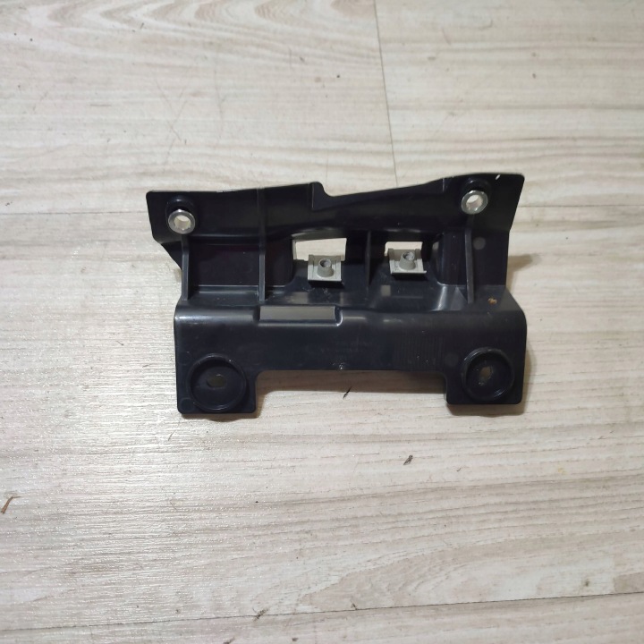 staffa Anteriore Bocchetta sinistra Jaguar F-Pace HK8324117AA