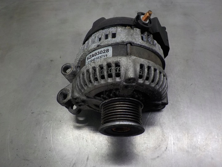 LAND ROVER DISCOVERY III 2.7 TD alternator 1042103711