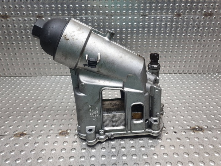 oil filter holder 7797392 BMW E60 E61 E81 E82 E84 E87 E90 E91 2.0D N47