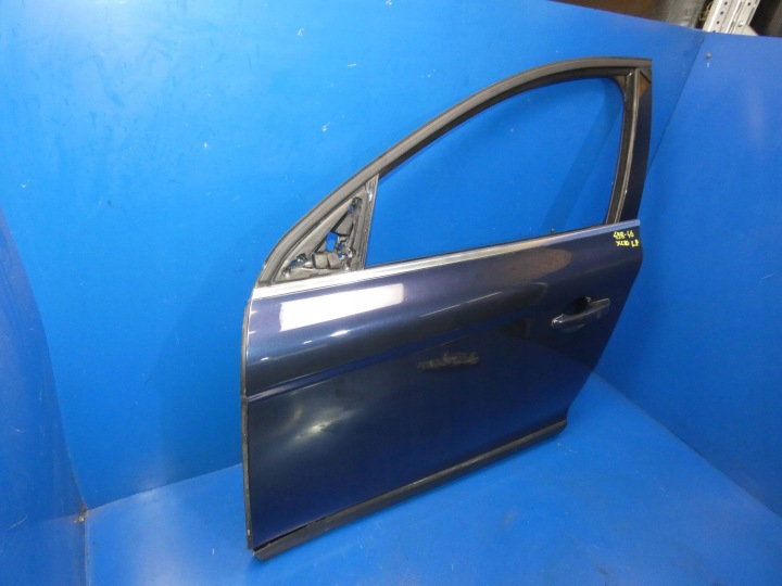 VOLVO XC60 e PORTA Portiera sinistra Anteriore Anteriore 498-46