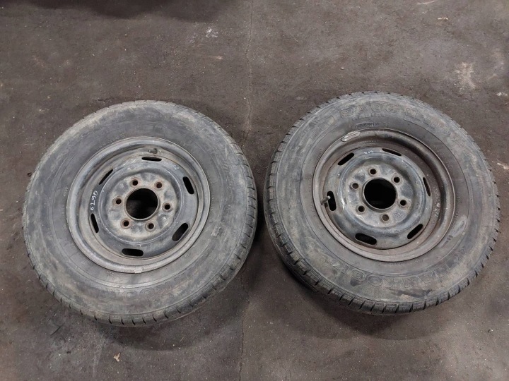kola disky gumy letne 2 SZT předek KIA BONGO K2700 6x139 X14 195R14C