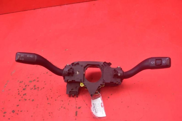 rucice volana PAJAK 8E0953549F AUDI A4 B6 SEDAN 00-05