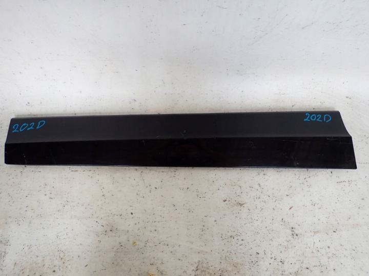 VOLKSWAGEN T-ROC R-LINE 17-> moulding door left front front 2GA854939