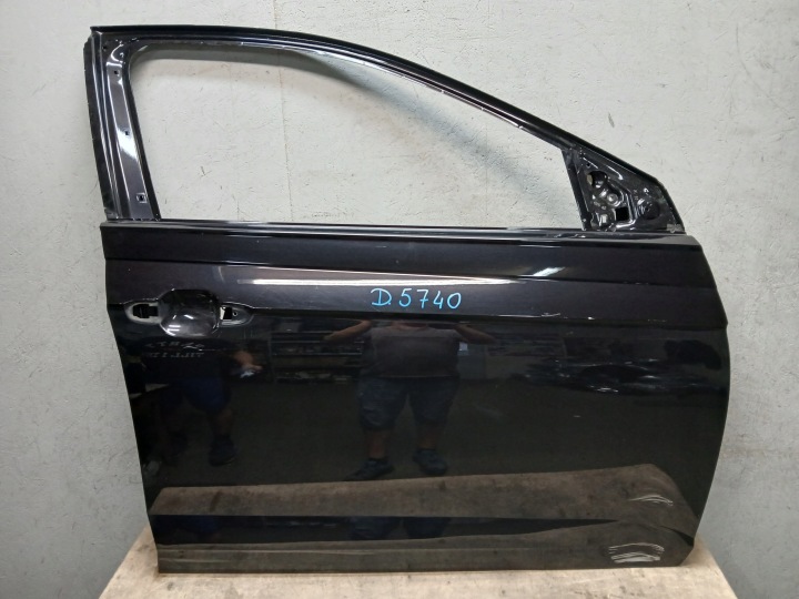 dvere predok pravé VW POLO 2G 17
