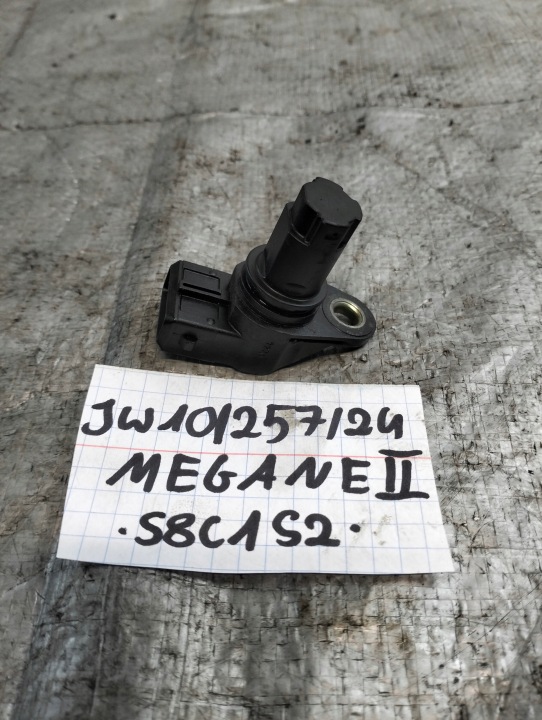 camshaft position sensor of the gear RENAULT MEGANE II 1.9 DCI OE 8200370572