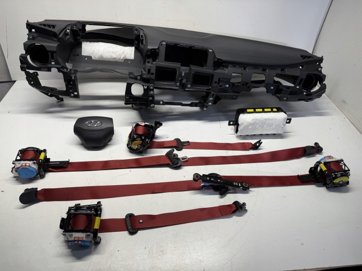 CRUSCOTTO KIT COMPLETE airbag consolle airbag CINTURA SICUREZZA ANTERIORI HYUNDAI KONA 16-22 Originale 84711-J9000