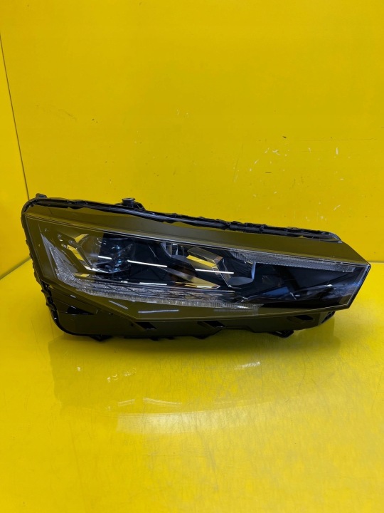 Feux phare Droit Skoda Scala Full Led 657941016A