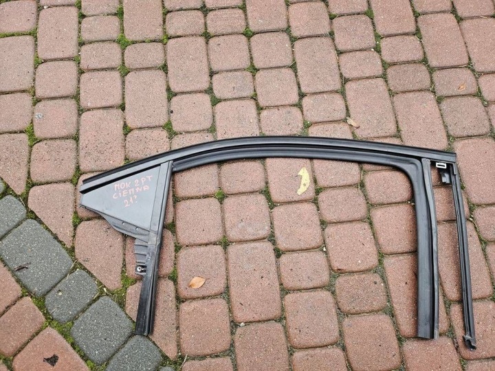 FENSTER heck hinten rechts ciemna 2021R Opel Mokka B 9841966280