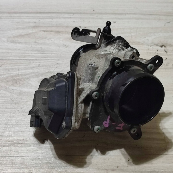 EGR valve Jaguar F-Pace G4D35H273AC
