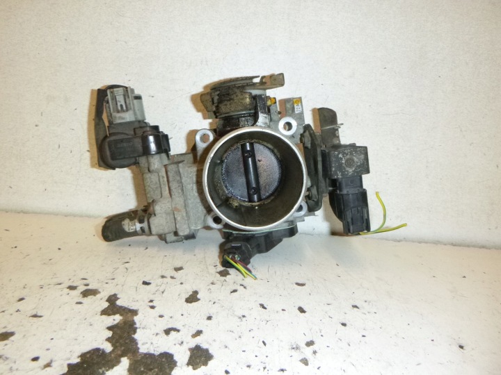 Vanne boitier papillon Honda Civic VII 1.4 16V 2002 Denso 136200-2262