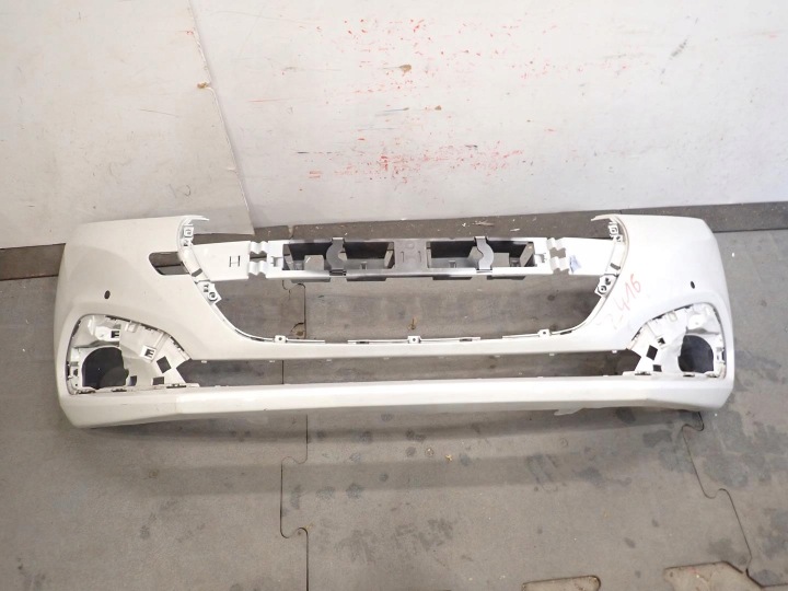 nárazník předek přední PEUGEOT 208 LIFT 2015-2019
