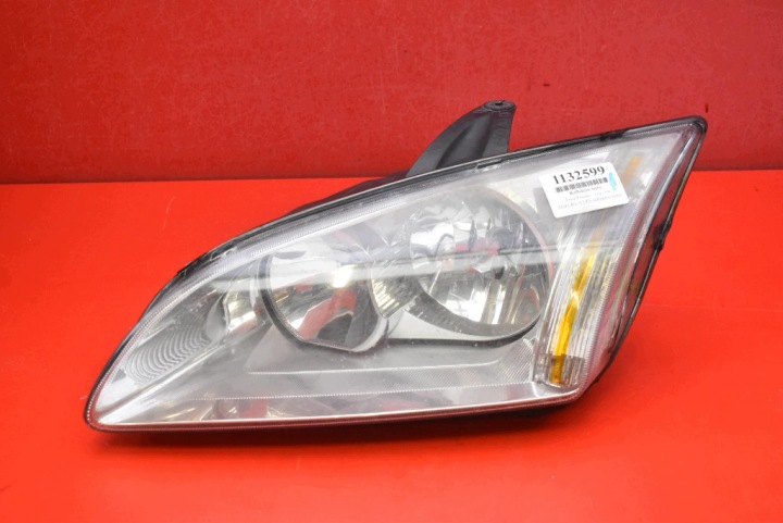 REFLEKTOR lijevi far prednji dio EU FORD FOCUS MK2 04-08