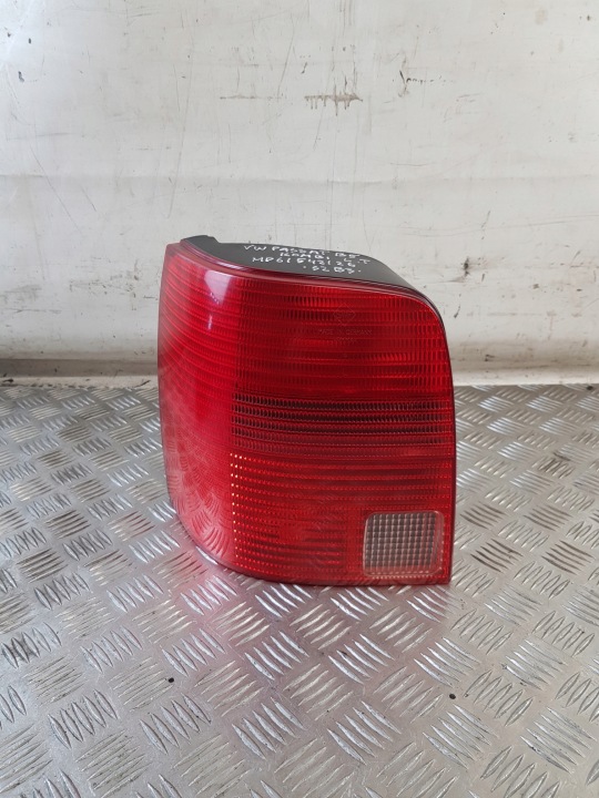 light left rear part WKLAD 3B9945111F VW PASSAT B5 KOMBI 99R