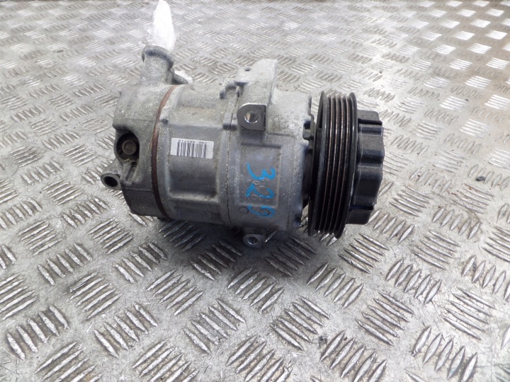 Opel OE 13427705 compressor; of the air conditioning compressor