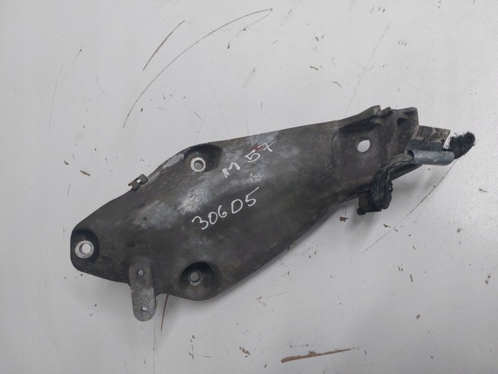 BMW X5 E70 X6 E71 3.0D N57 Supporto staffa Motore 6787489